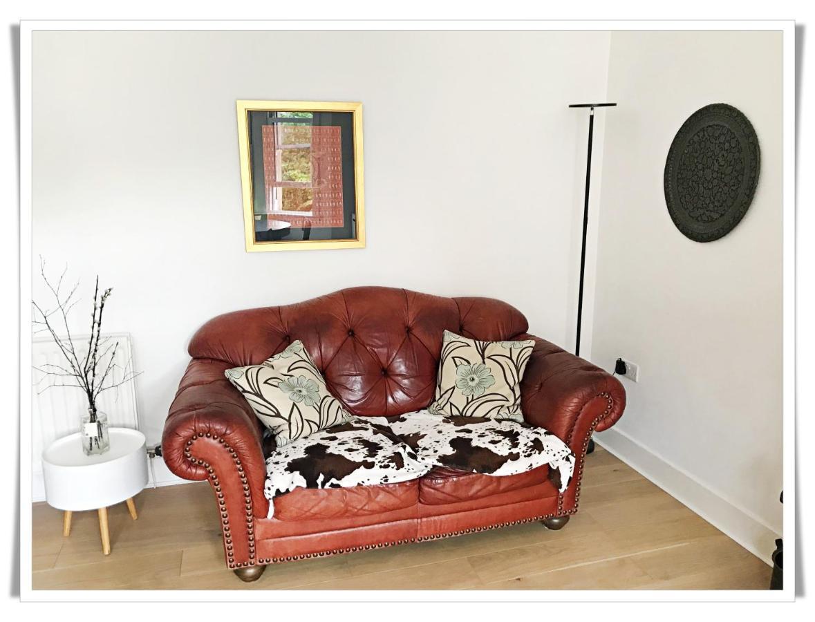 Spacious And Modern 2 Bedroom Flat Near The City Centre 에든버러 외부 사진