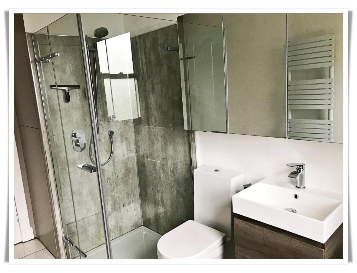 Spacious And Modern 2 Bedroom Flat Near The City Centre 에든버러 외부 사진