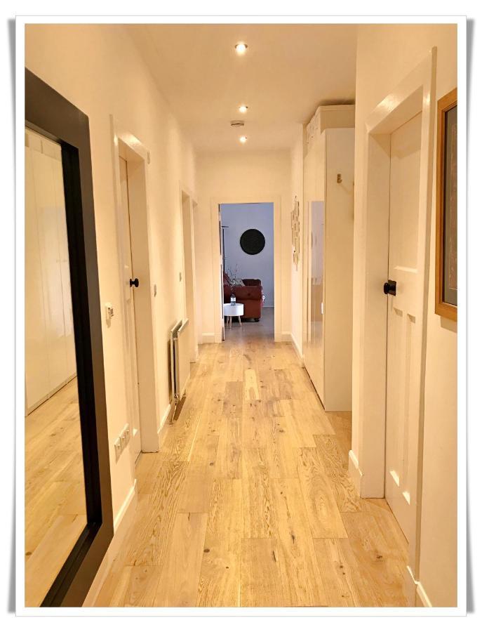 Spacious And Modern 2 Bedroom Flat Near The City Centre 에든버러 외부 사진